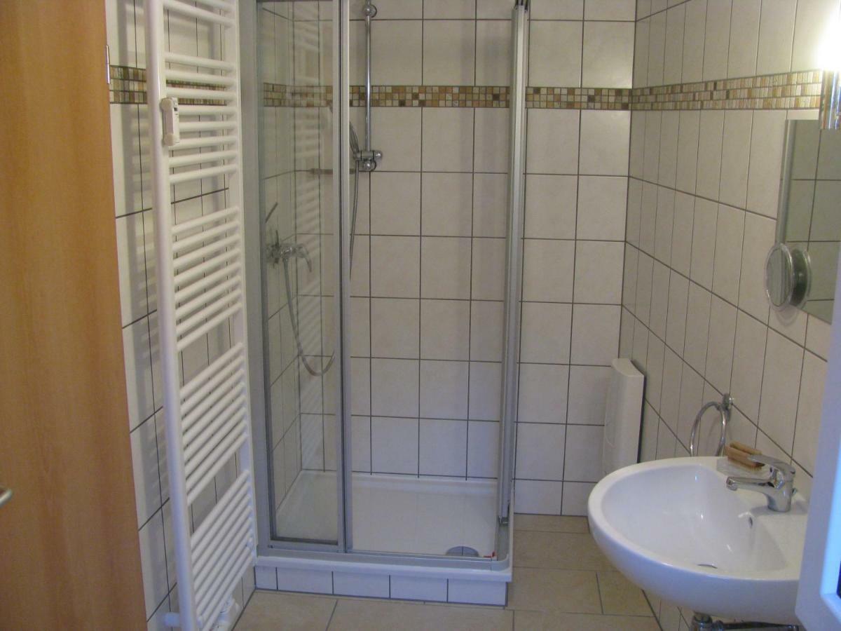 2 Ferienwohnungen Mitten In Der Innenstadt Greifswald Bagian luar foto